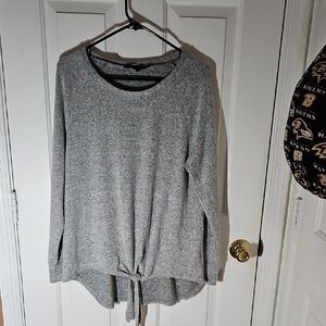 Amaryllis Heather Gray Long Sleeve Top